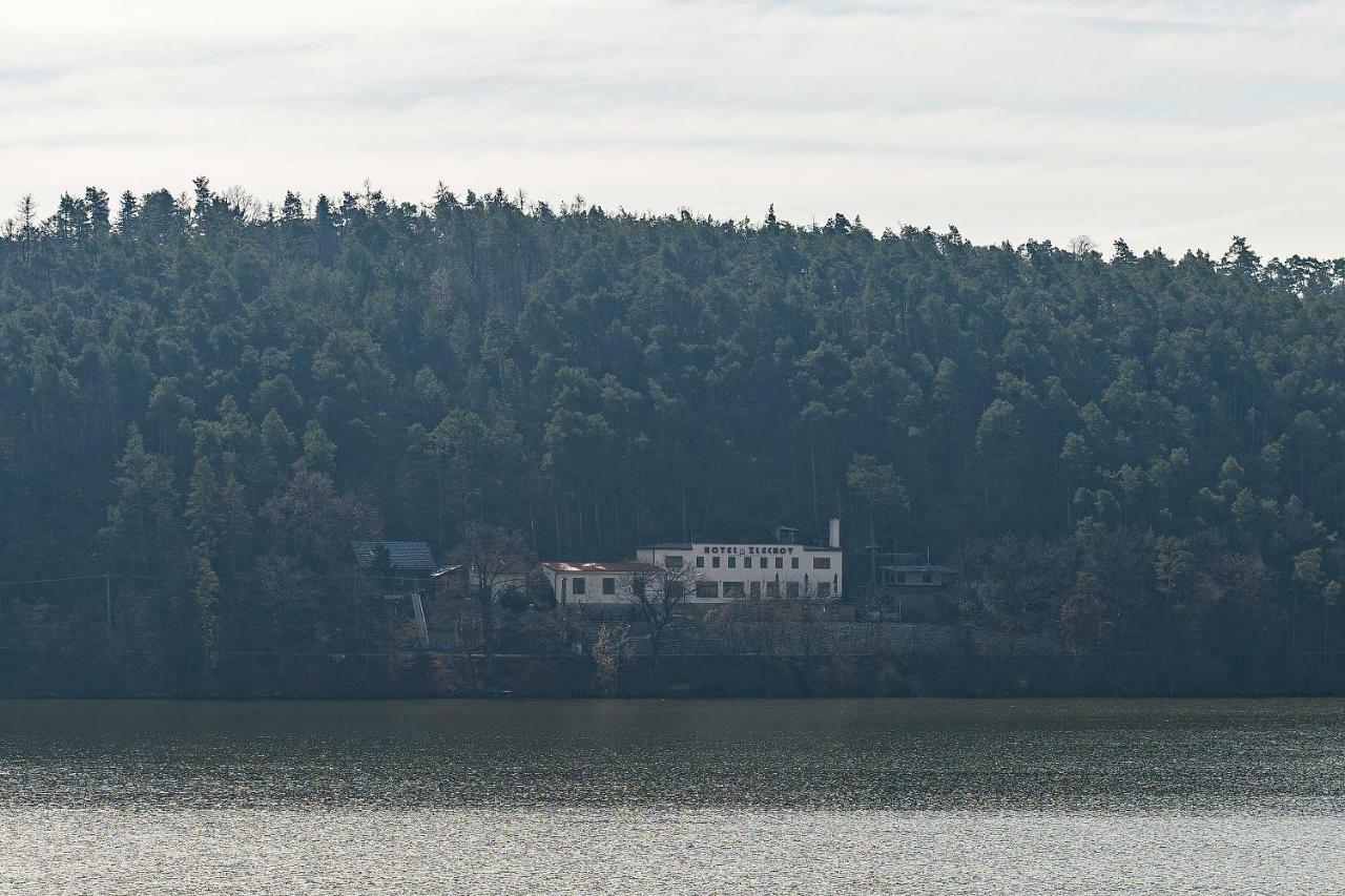 Hotel Zlechov Plumlov Dış mekan fotoğraf